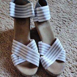 Elegant White and Gray Striped Women's Sandals